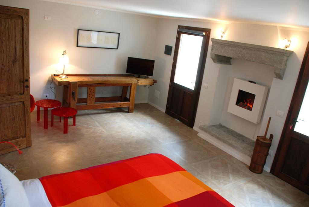 Ca' Del Borgo Hotel Cadarese Ngoại thất bức ảnh