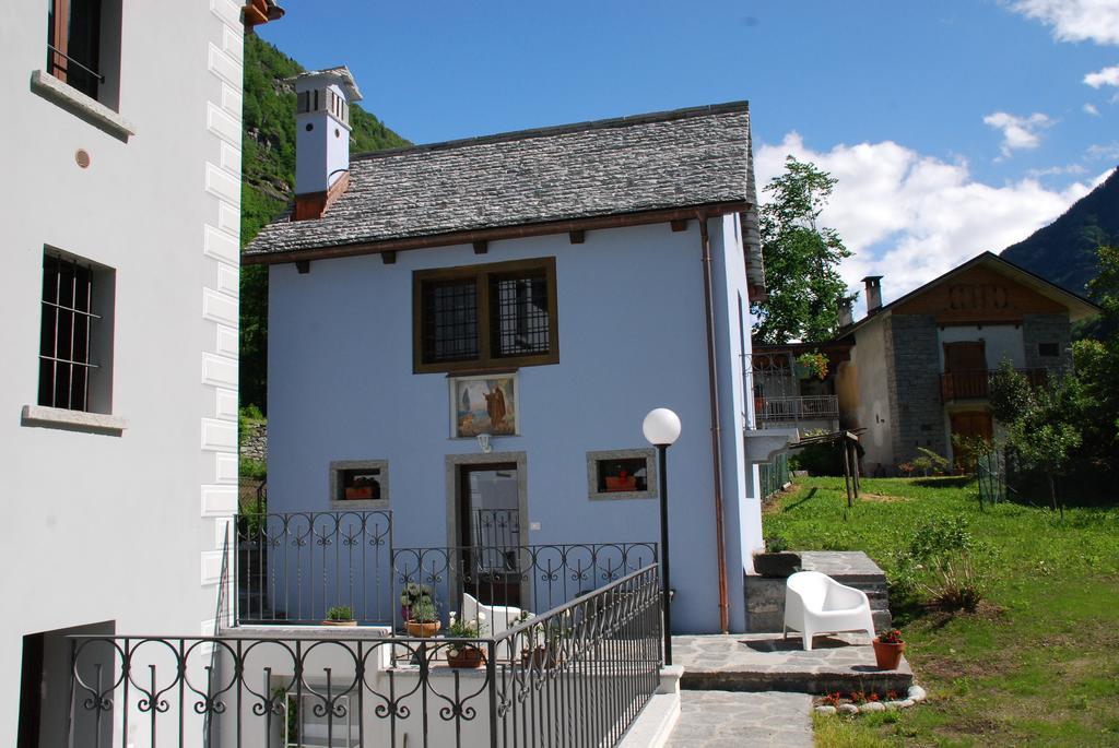 Ca' Del Borgo Hotel Cadarese Ngoại thất bức ảnh